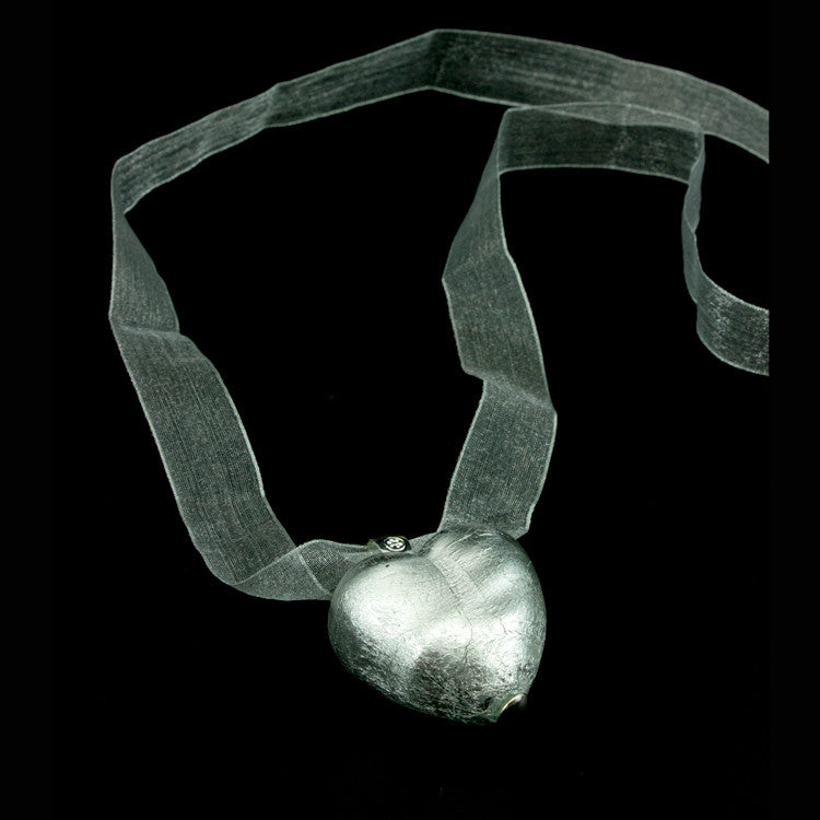 VALENTINO – Sterling Silver Murano Glass Heart Pendant - www.LaBellaDentro.com